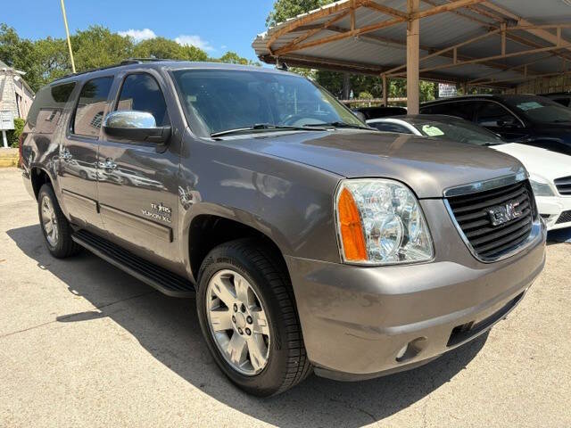 gmc yukon xl 2013 1GKS1KE09DR102266 image